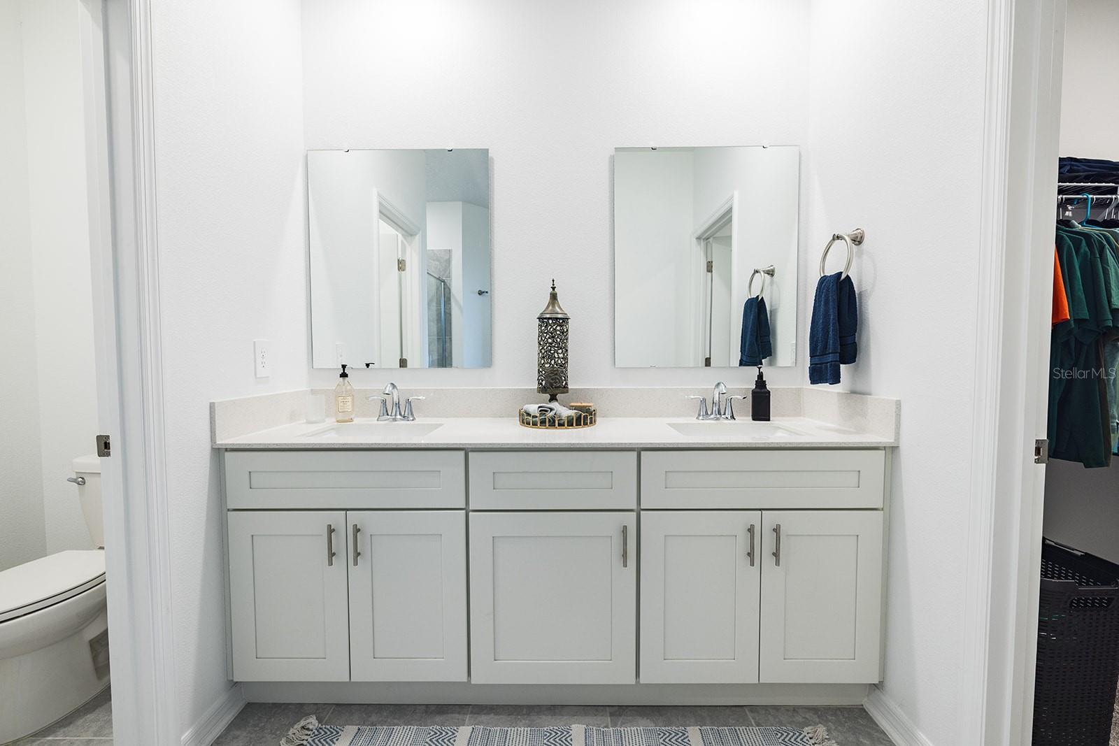 Image 16 of 19 For 4147 Pino Street