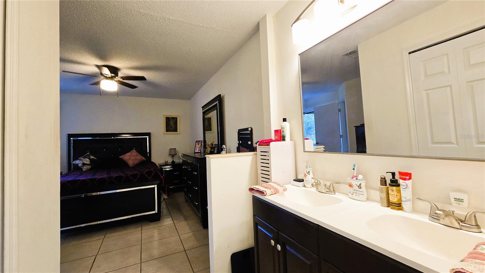 Image 41 of 49 For 149 Lakepointe Circle