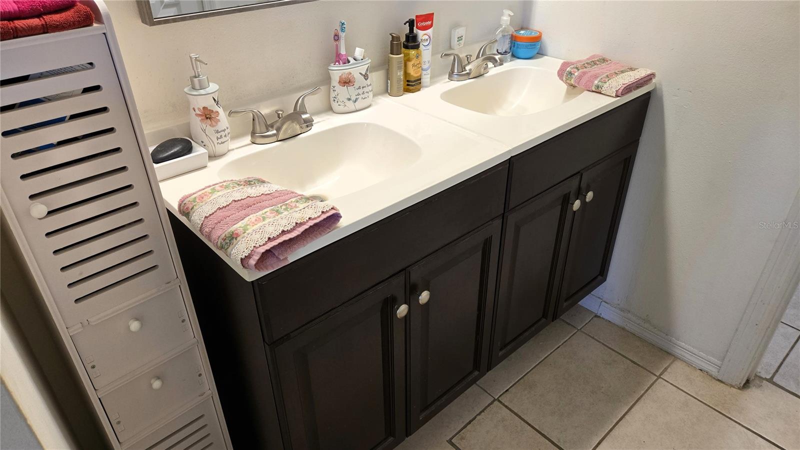 Image 44 of 49 For 149 Lakepointe Circle