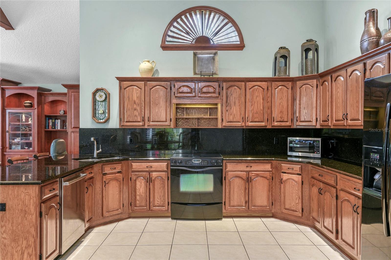 Image 18 of 51 For 1758 Markham Glen Circle