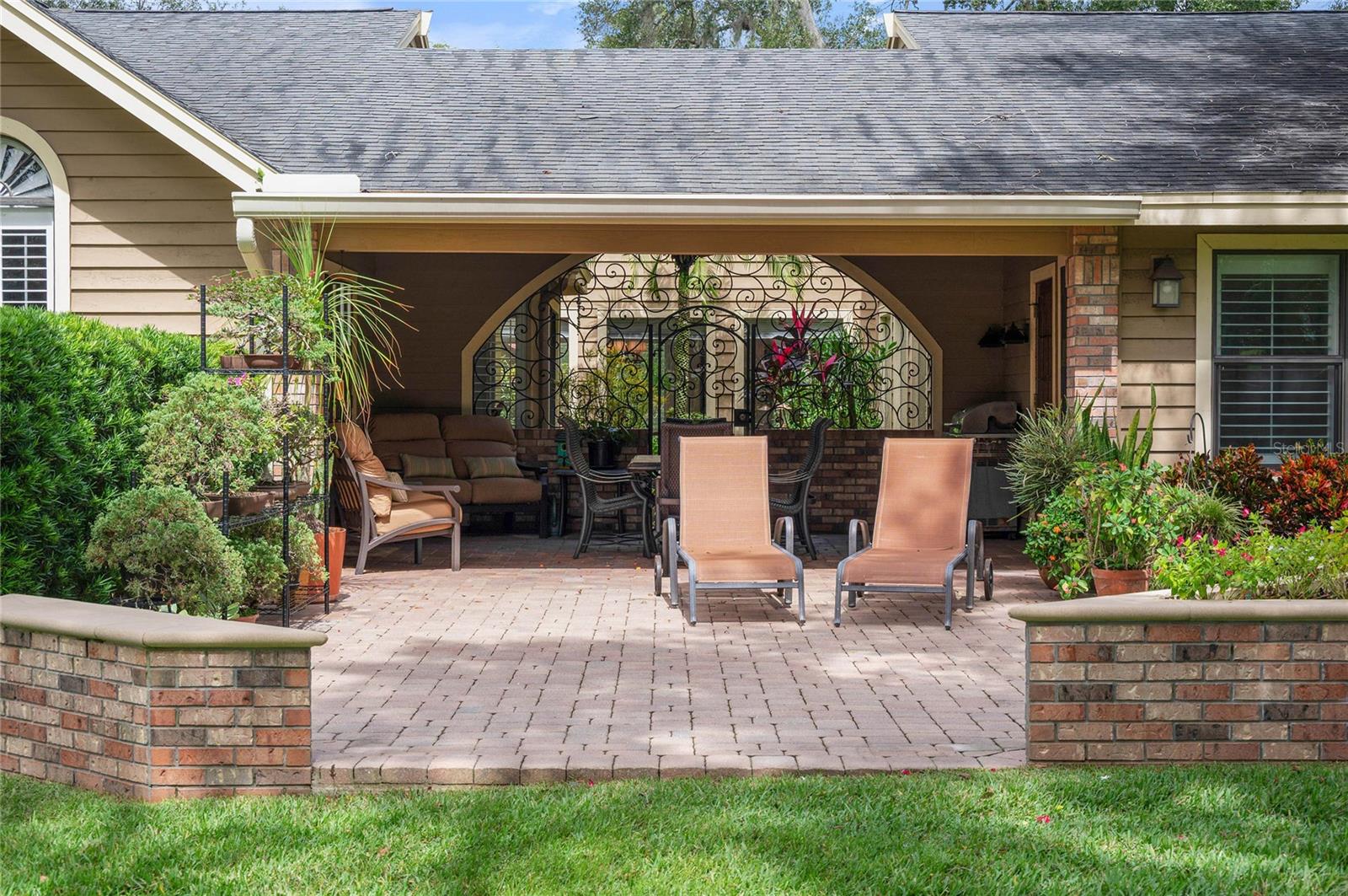 Image 47 of 51 For 1758 Markham Glen Circle