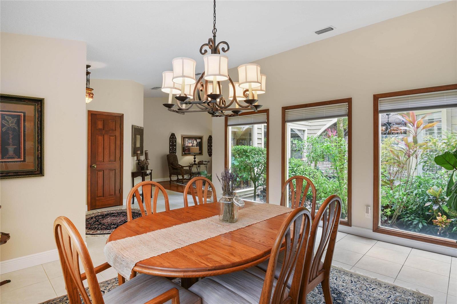 Image 8 of 51 For 1758 Markham Glen Circle