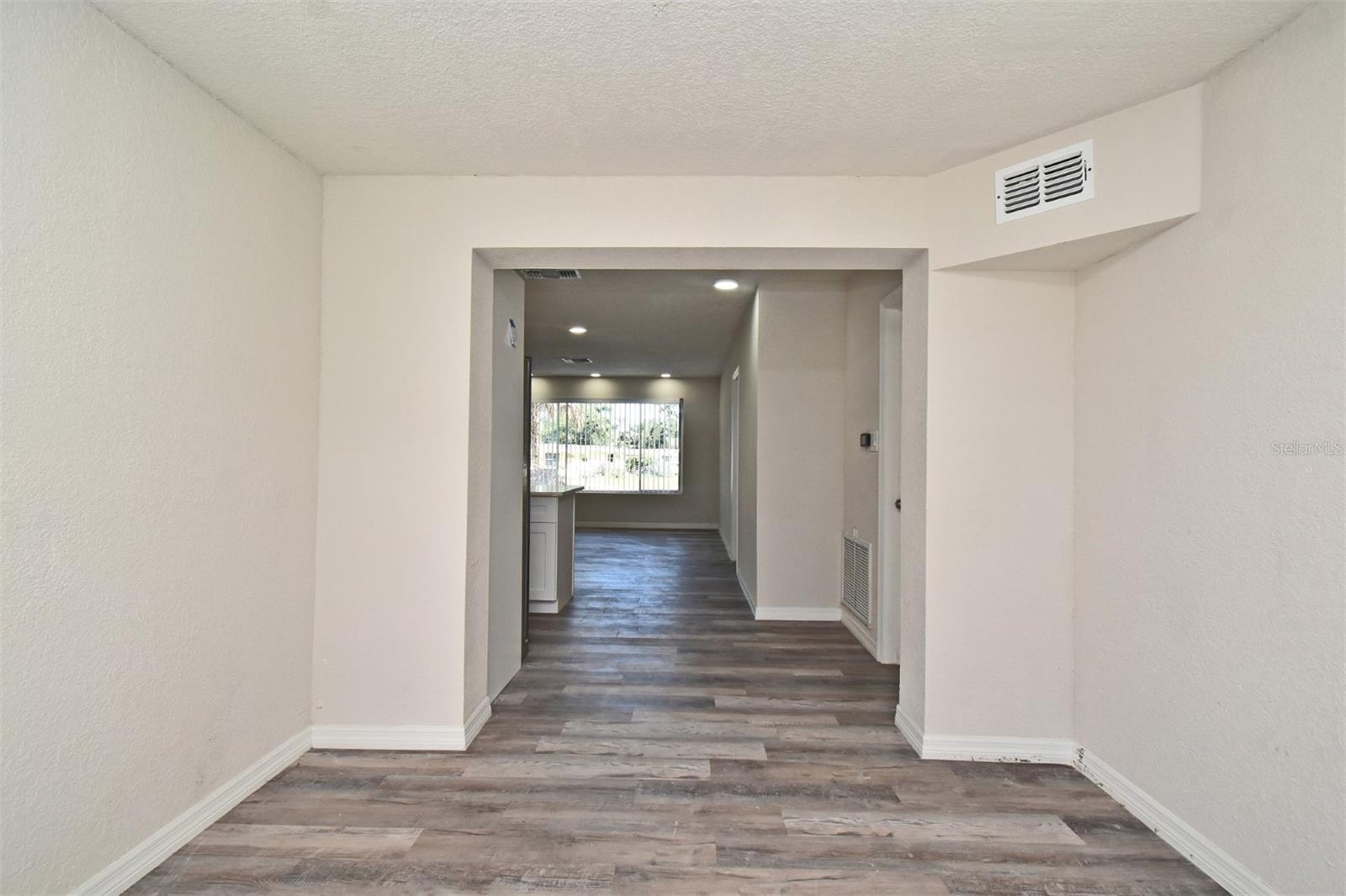 Image 13 of 44 For 1416 Atlanta Drive