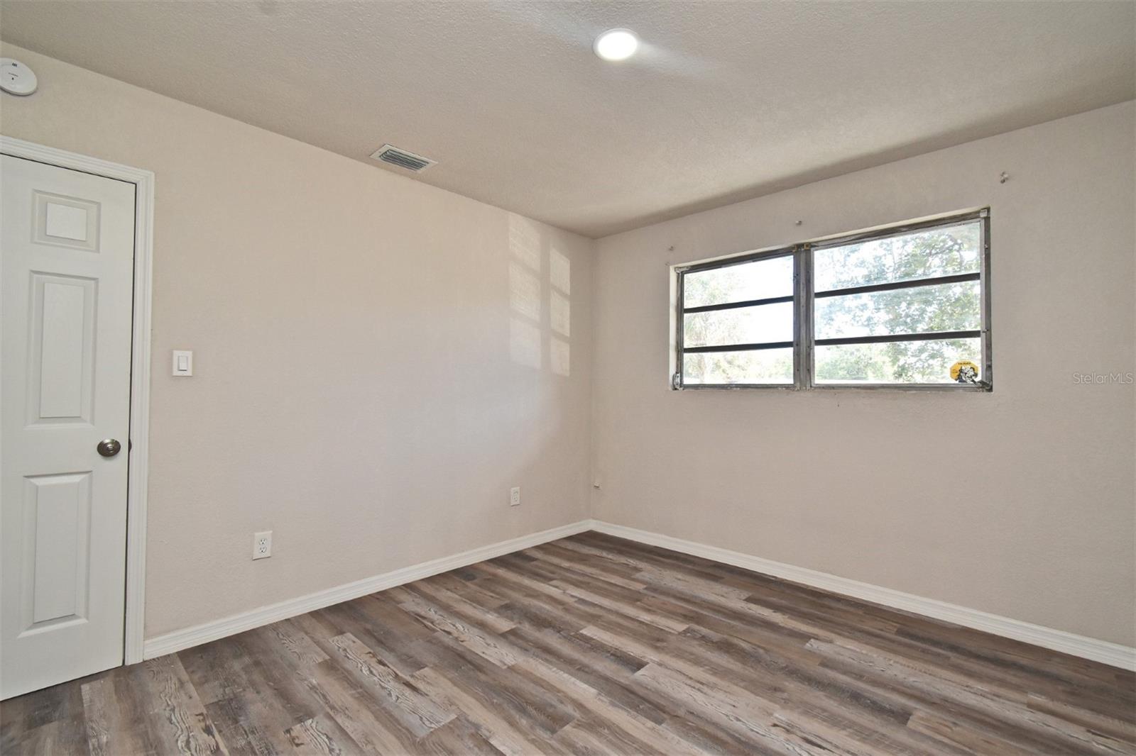 Image 15 of 44 For 1416 Atlanta Drive