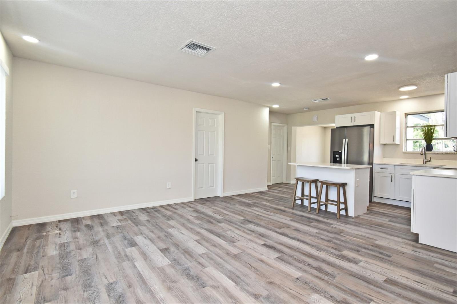 Image 6 of 44 For 1416 Atlanta Drive
