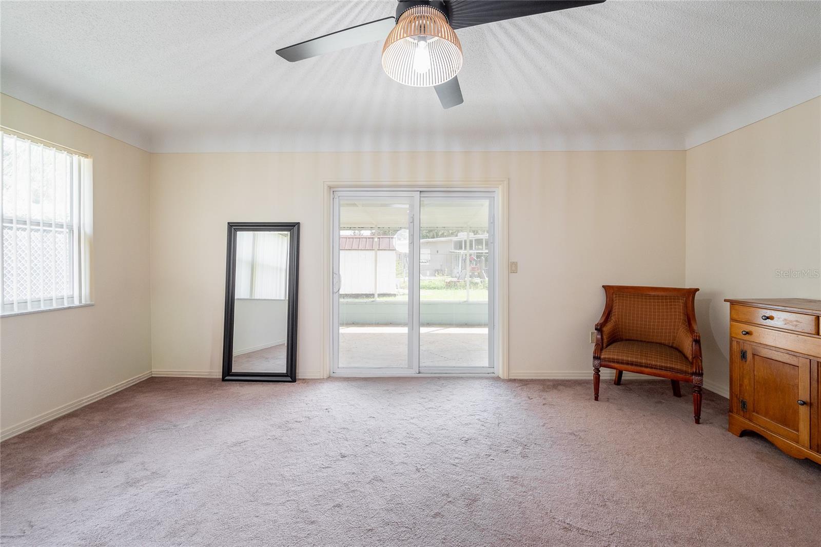 Image 20 of 52 For 6421 Stockbridge Avenue