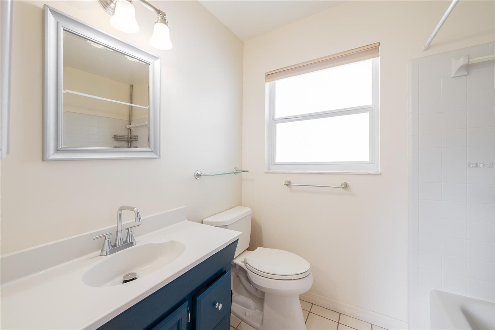 Image 24 of 52 For 6421 Stockbridge Avenue