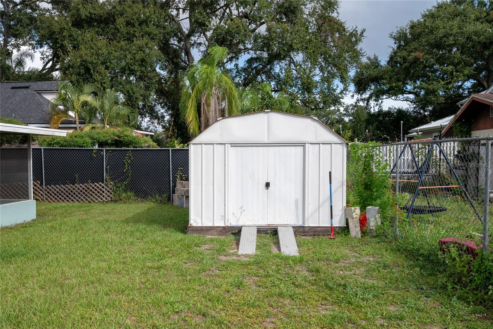 Image 37 of 52 For 6421 Stockbridge Avenue