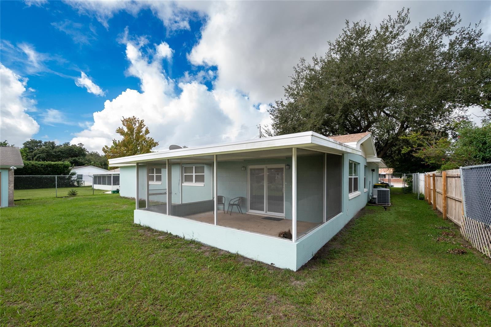 Image 41 of 52 For 6421 Stockbridge Avenue