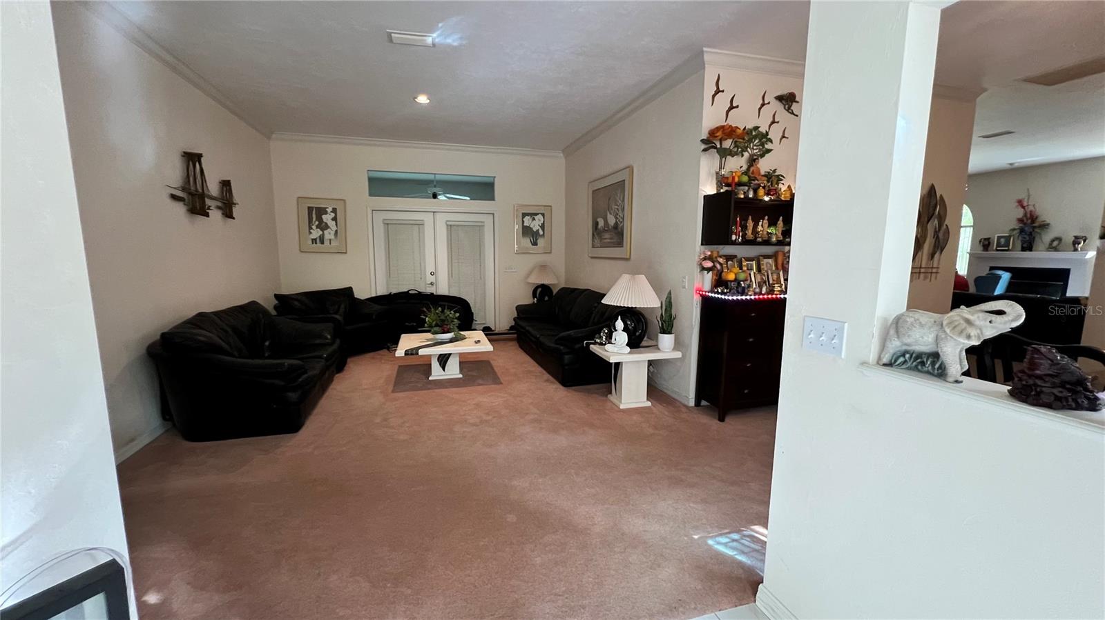 Listing photo id 5 for 4305 55th Way