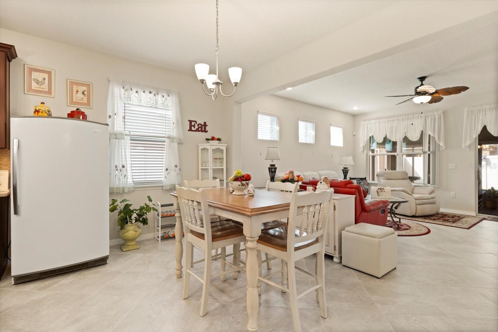 Image 13 of 65 For 2534 Fontaine Drive