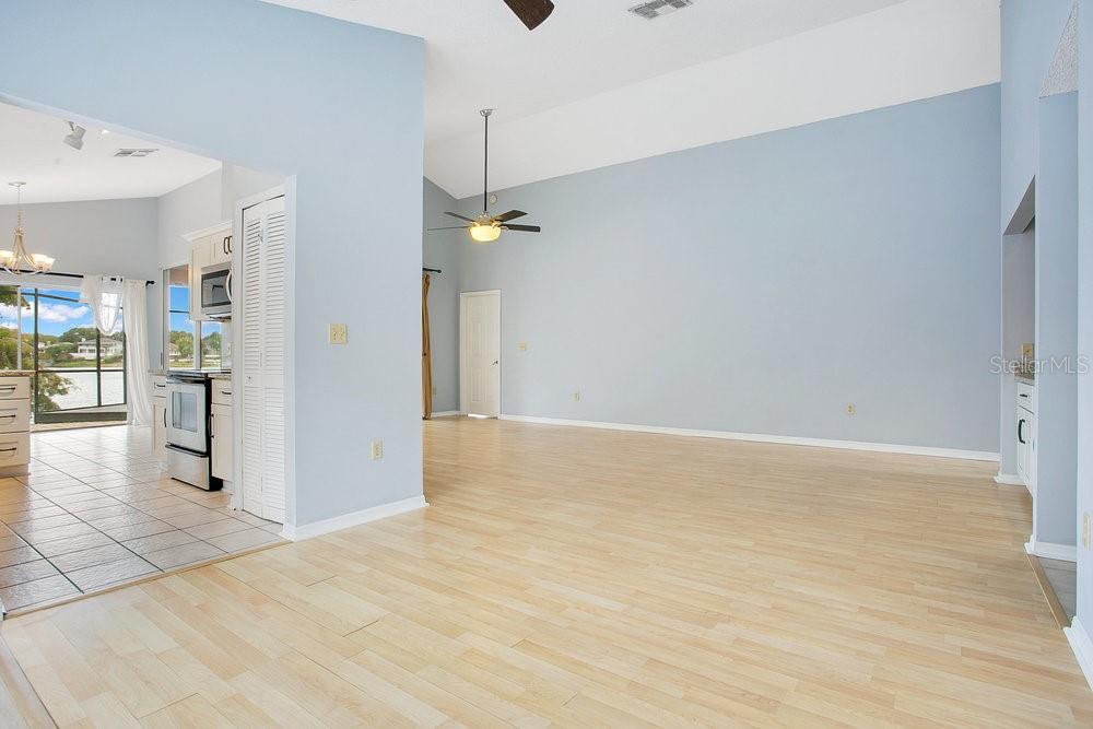 Image 4 of 21 For 3030 Tall Timber Drive