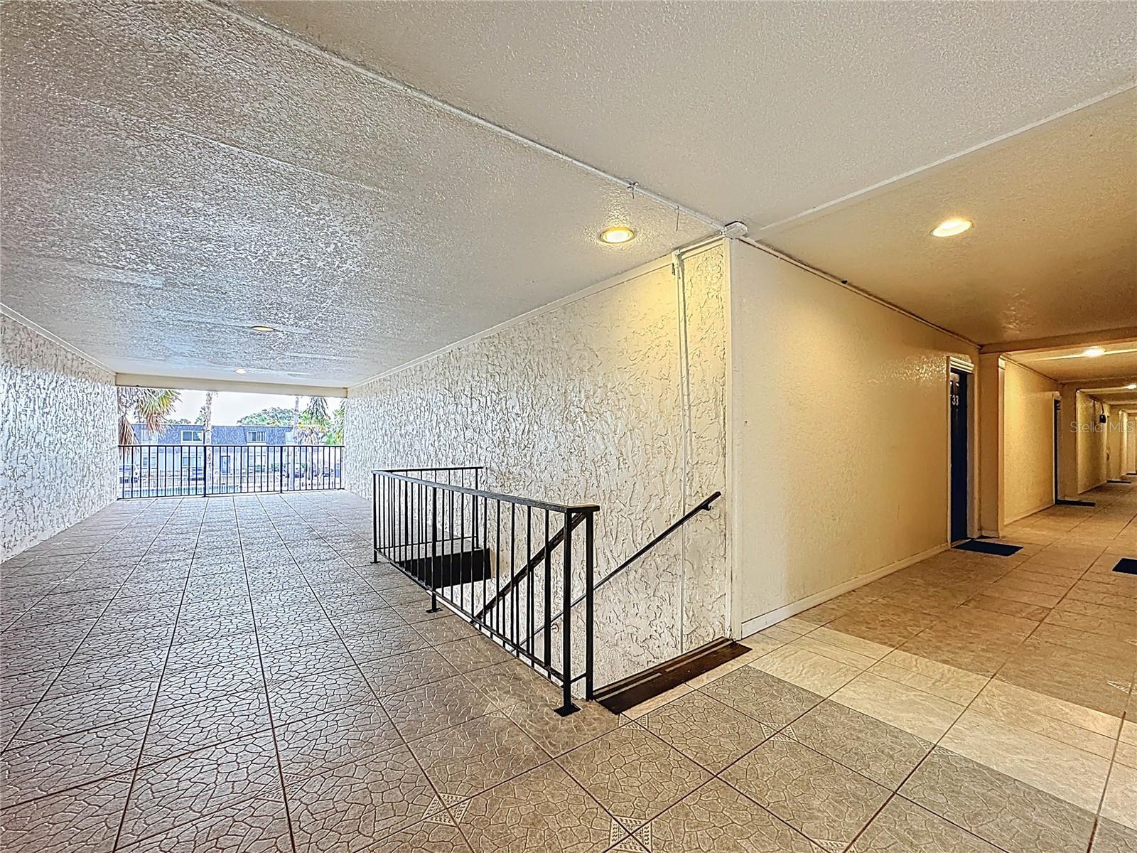 Image 7 of 34 For 1928 Conway Rd  33