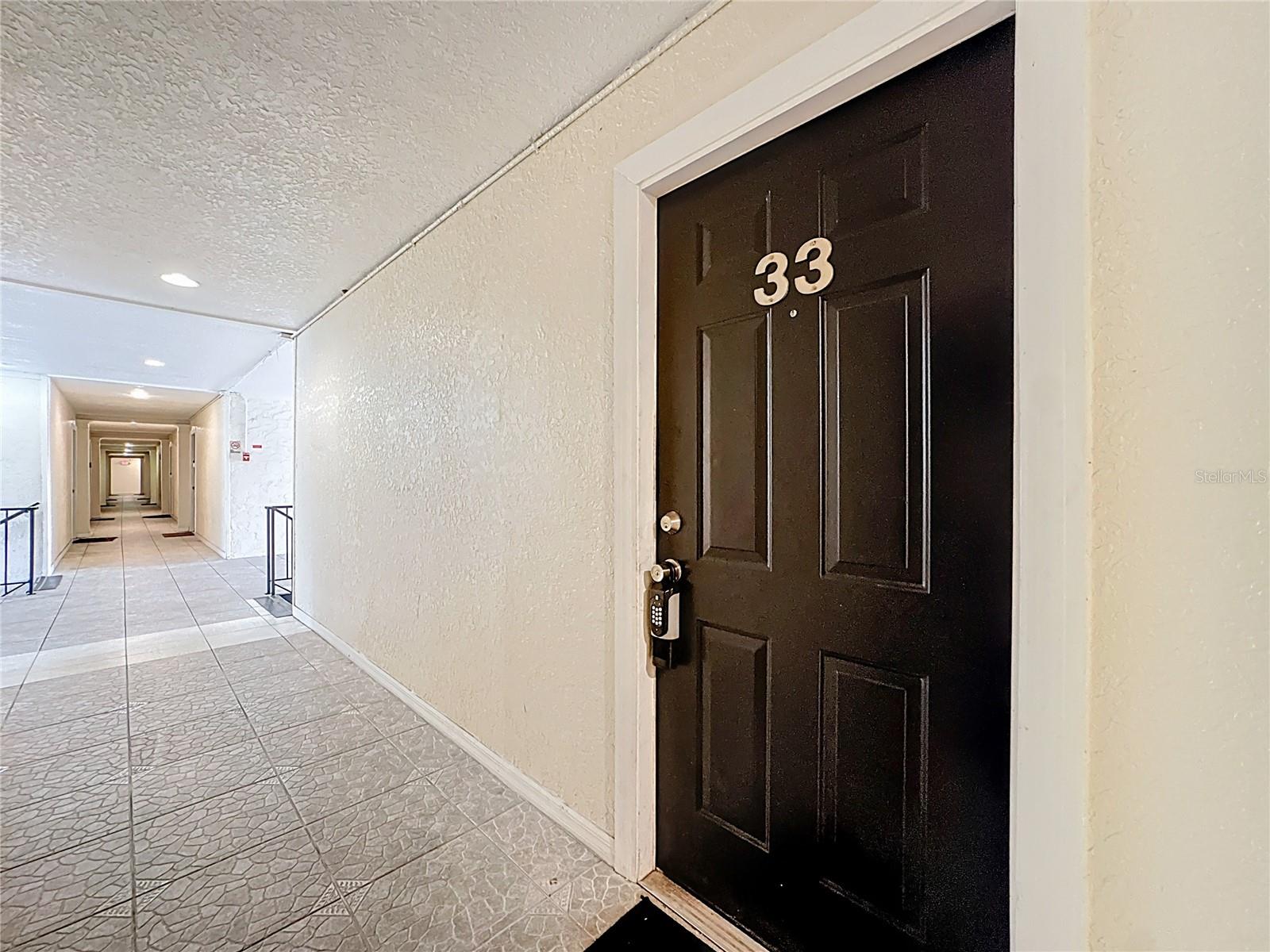 Image 8 of 34 For 1928 Conway Rd  33