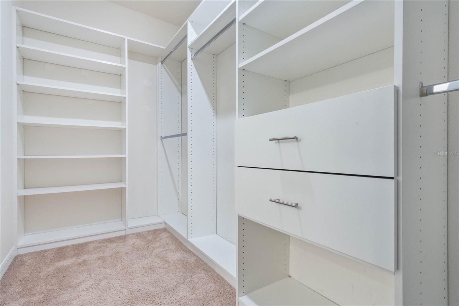 Image 16 of 36 For 16472 Angel Fish Road