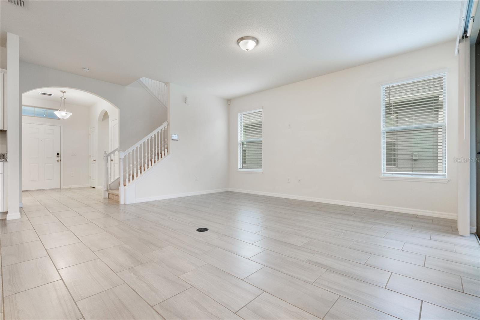 Image 7 of 36 For 16472 Angel Fish Road