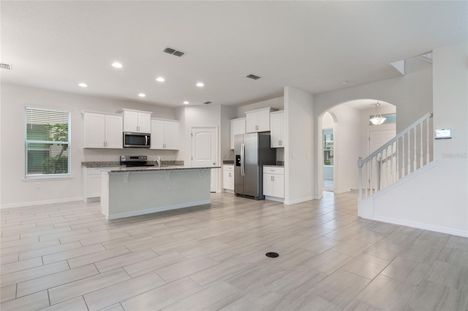 Image 8 of 36 For 16472 Angel Fish Road