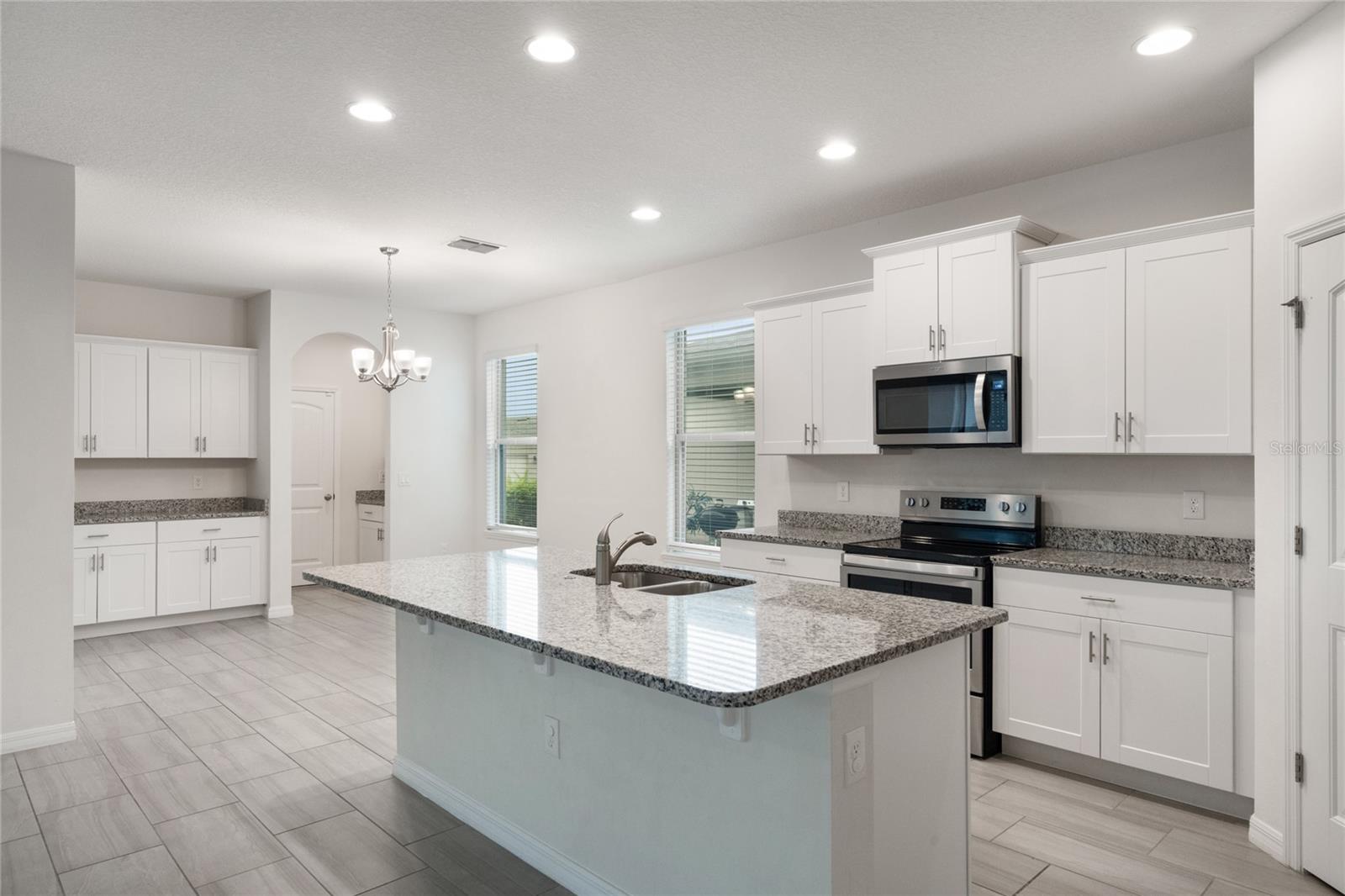 Image 9 of 36 For 16472 Angel Fish Road