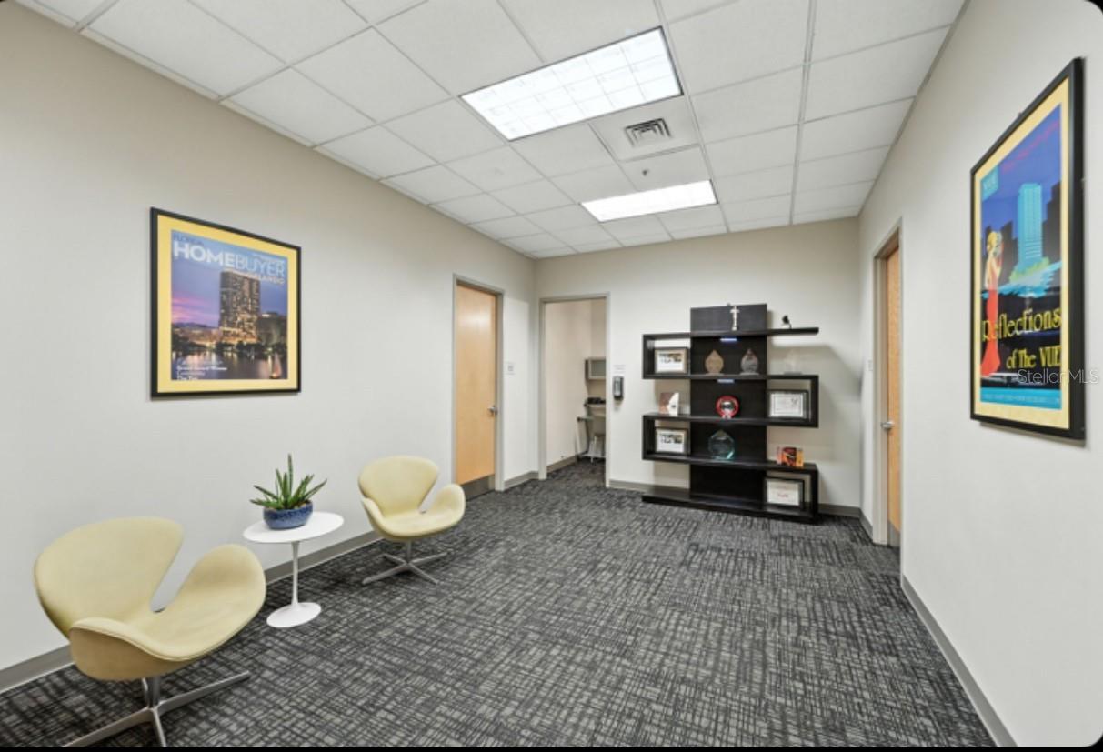 Image 14 of 74 For 150 Robinson Street 2102