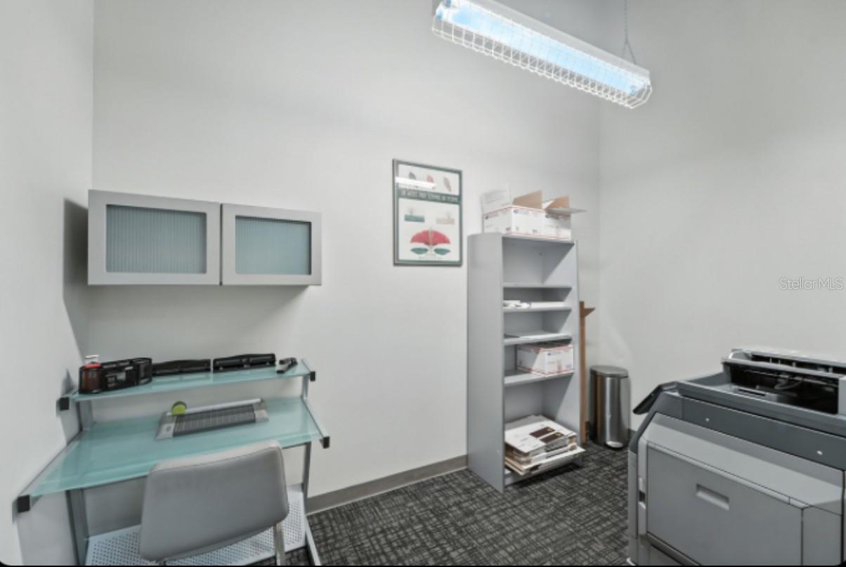 Image 24 of 74 For 150 Robinson Street 2102