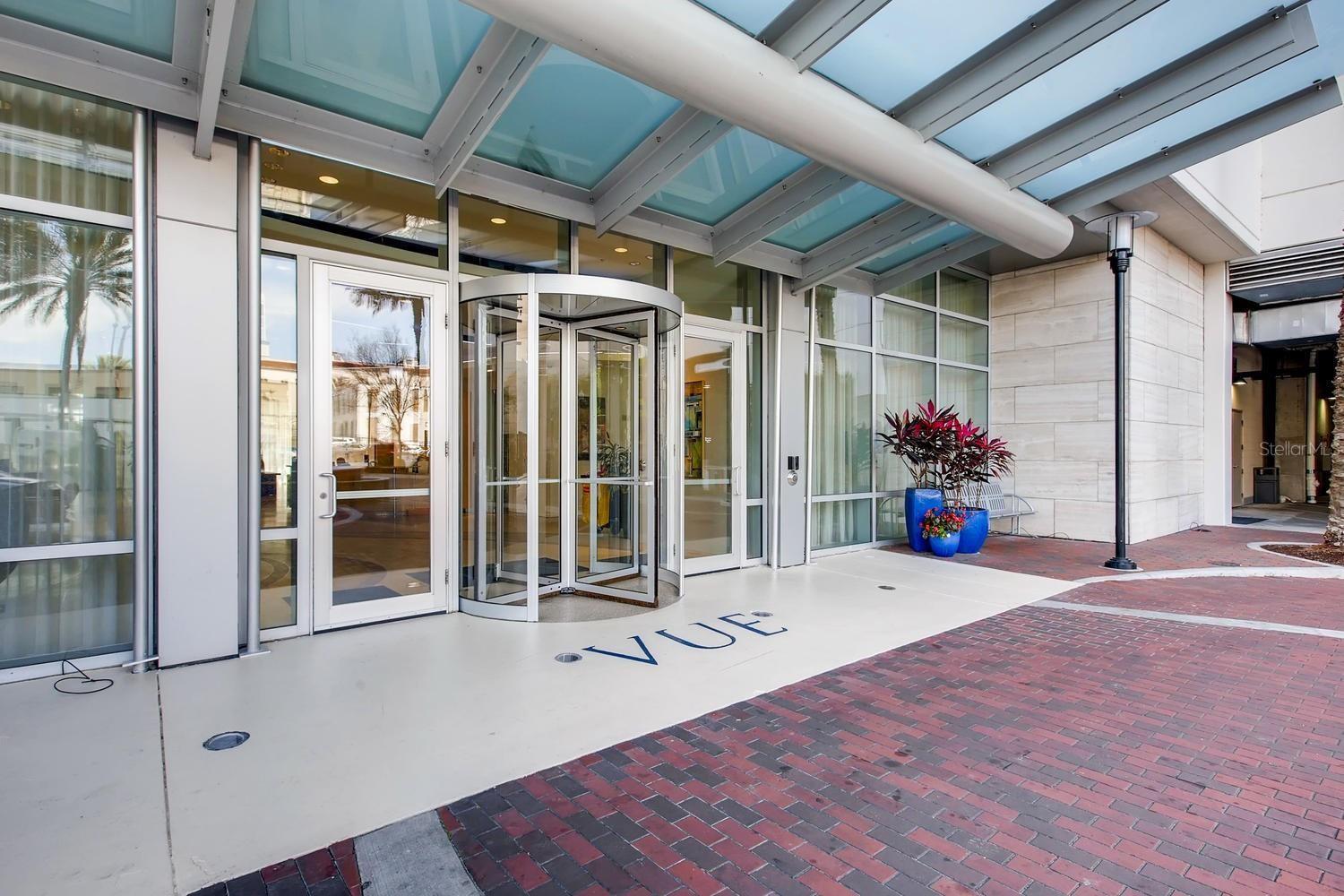 Image 6 of 74 For 150 Robinson Street 2102