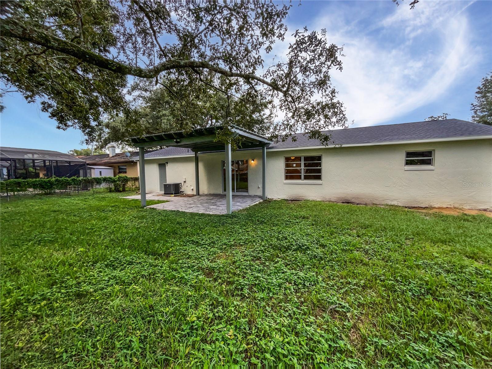 Image 26 of 27 For 5533 Satel Drive