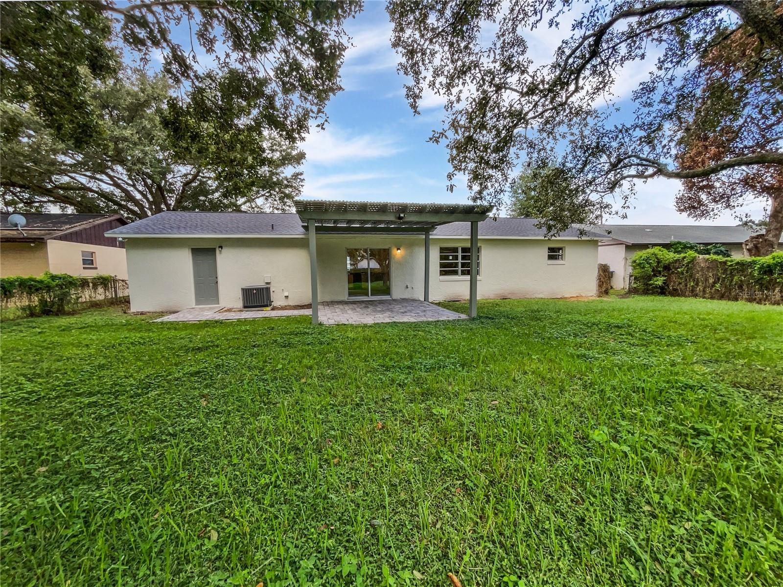 Image 8 of 27 For 5533 Satel Drive