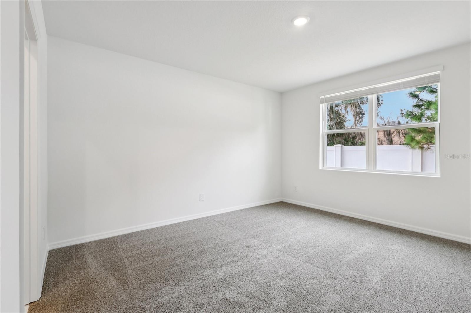 Image 13 of 35 For 28009 Poppy Court