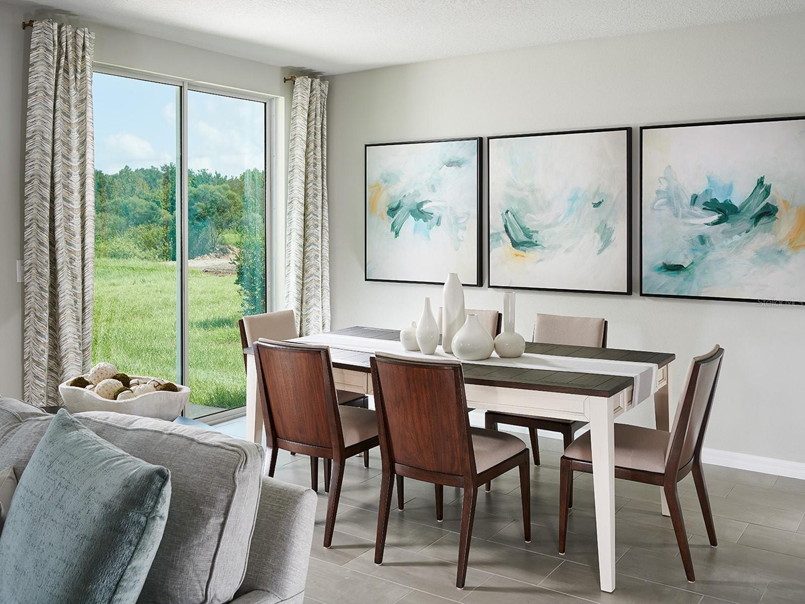 Image 4 of 7 For 28009 Poppy Court