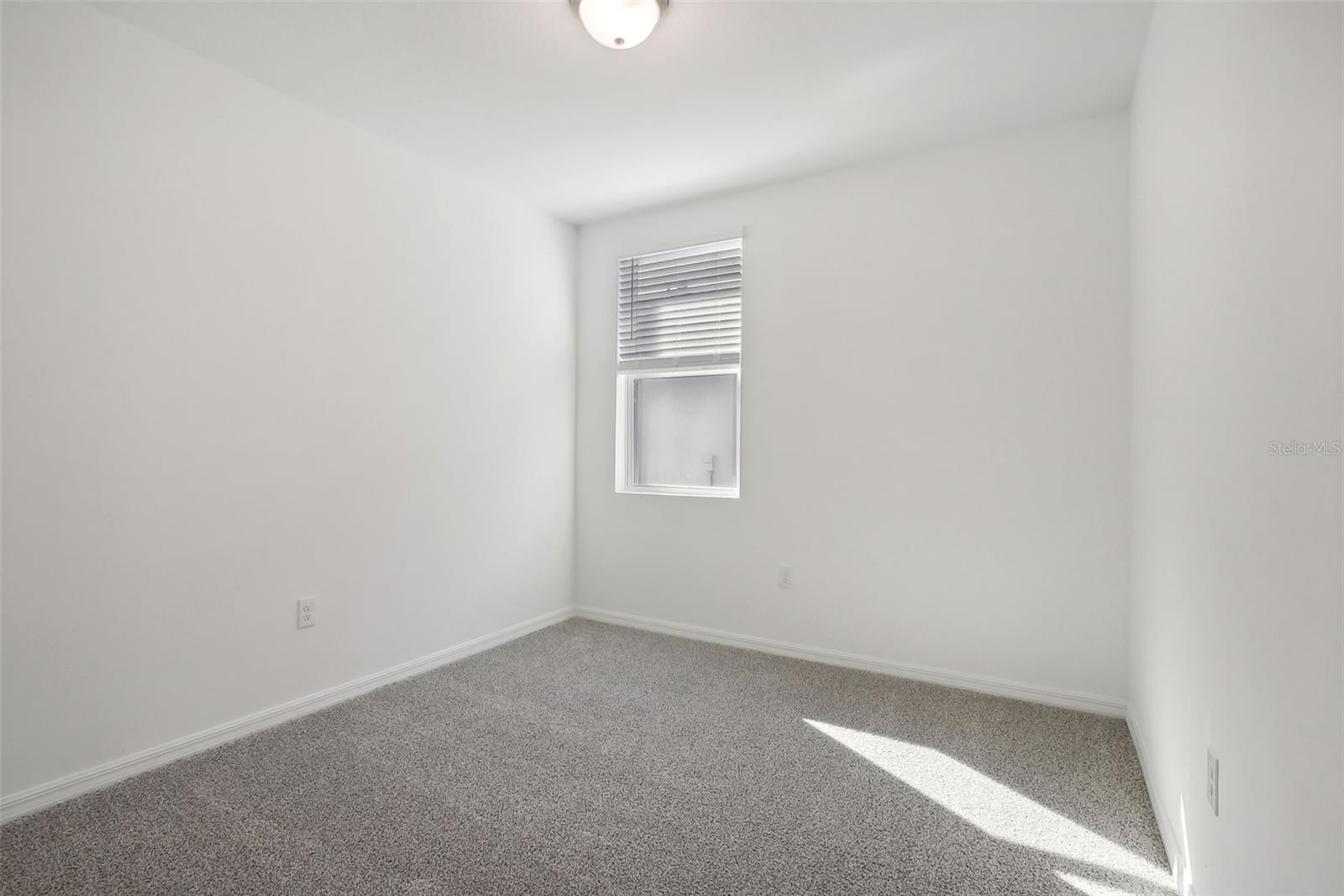 Image 16 of 18 For 4706 Jasmine Circle