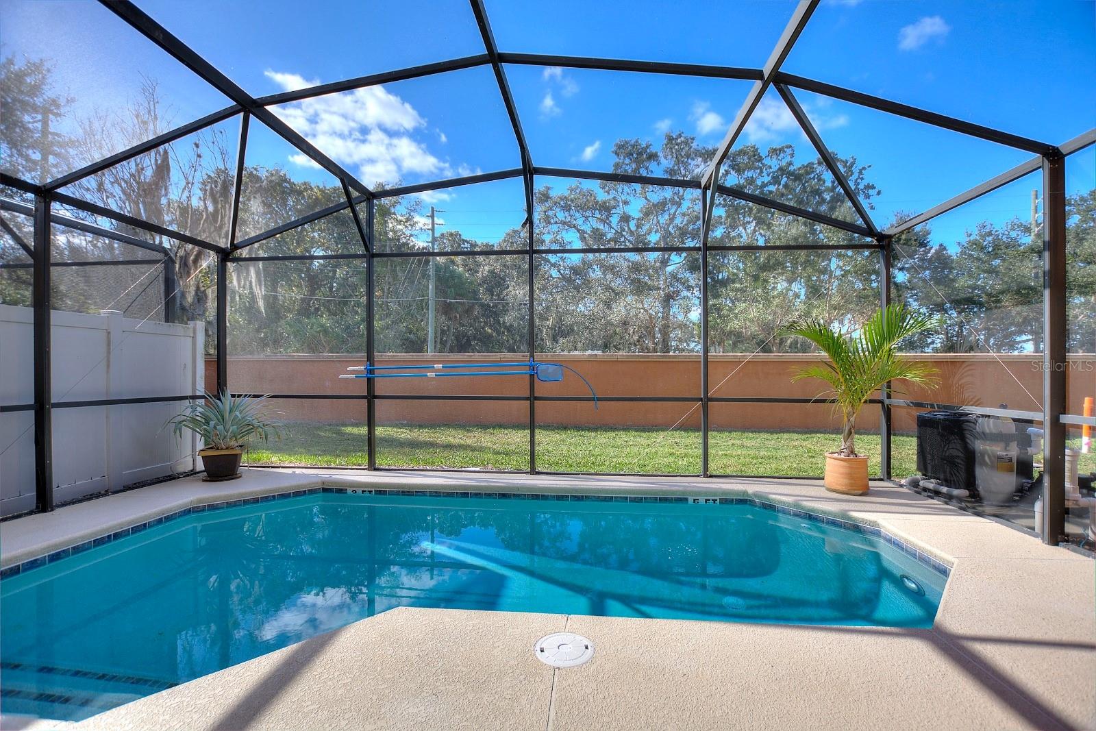 Image 13 of 35 For 820 Las Fuentes Drive