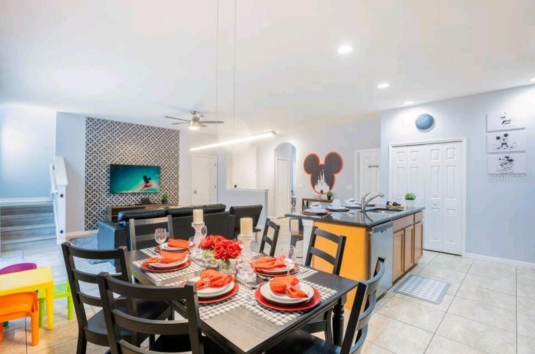 Image 14 of 35 For 820 Las Fuentes Drive