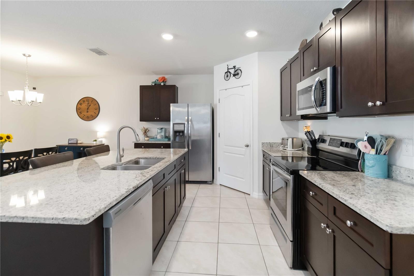 Image 11 of 35 For 4022 Silverstream Terrace