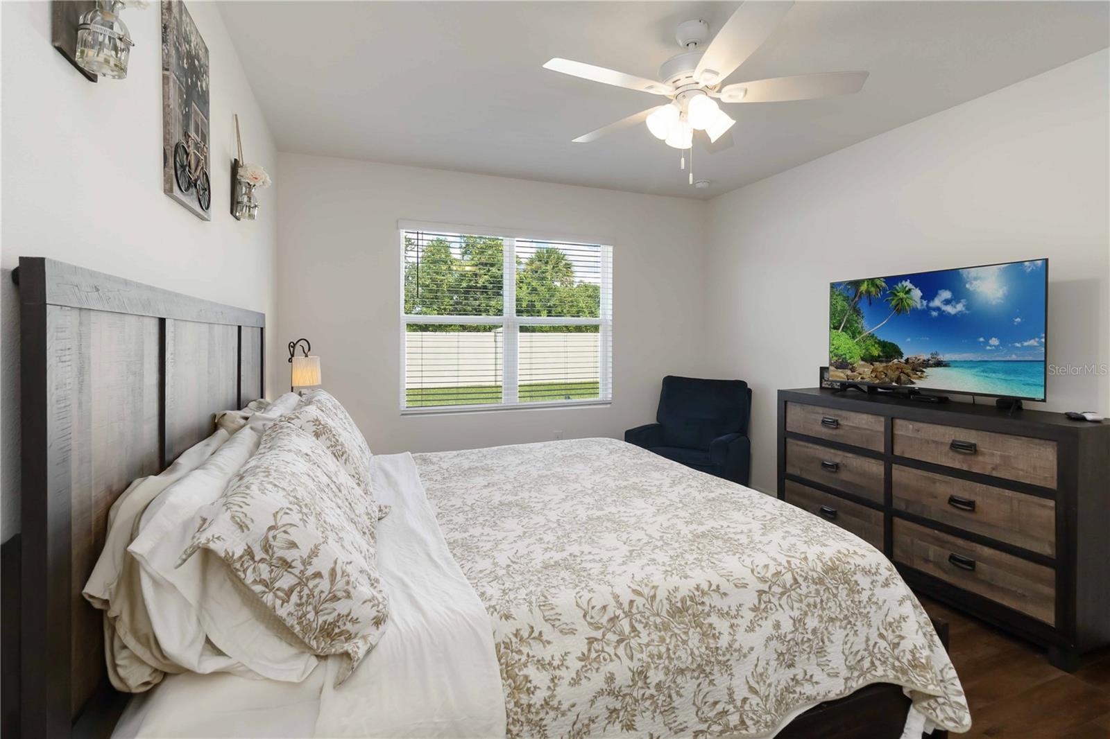 Image 18 of 35 For 4022 Silverstream Terrace