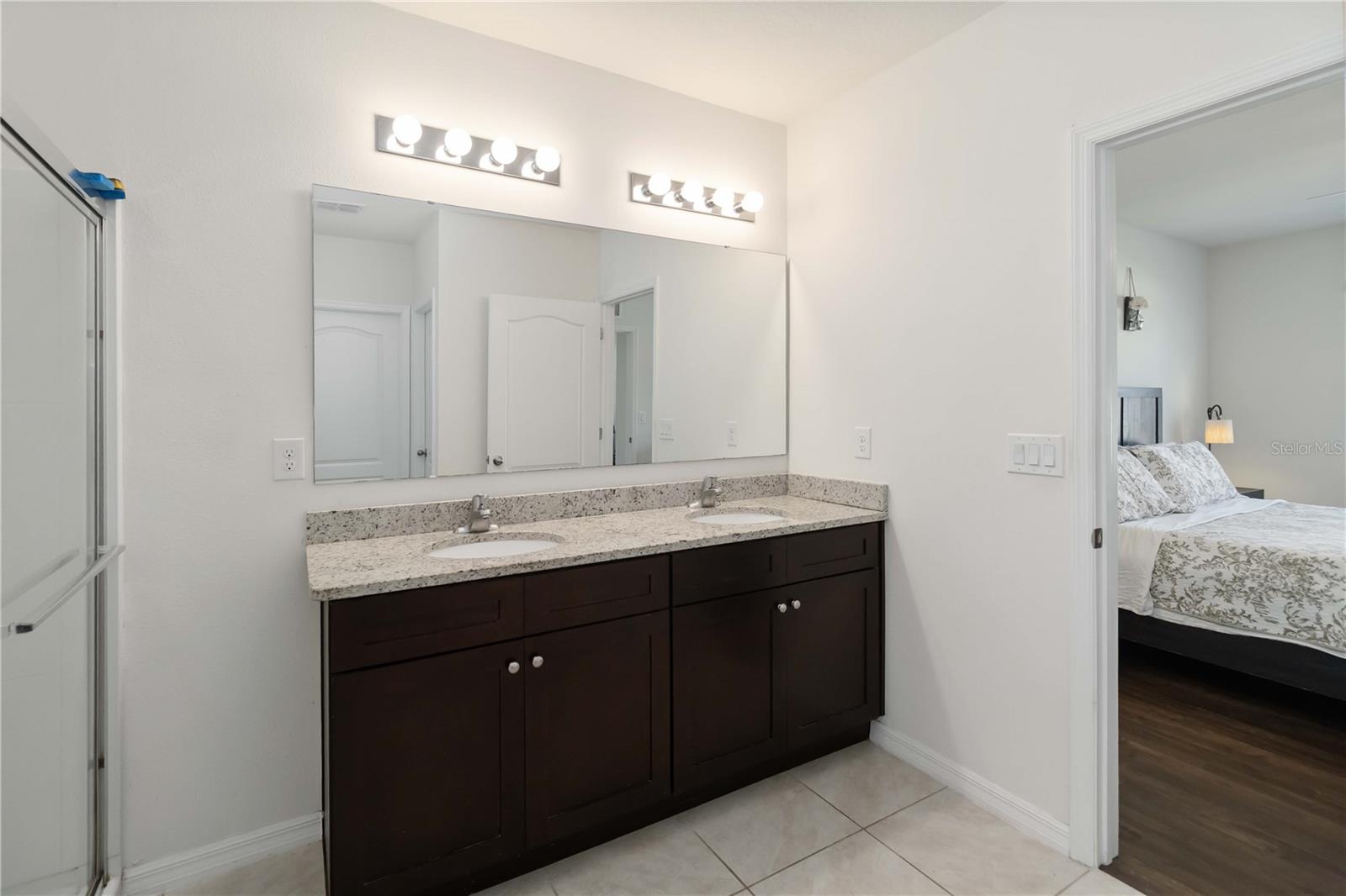 Image 21 of 35 For 4022 Silverstream Terrace