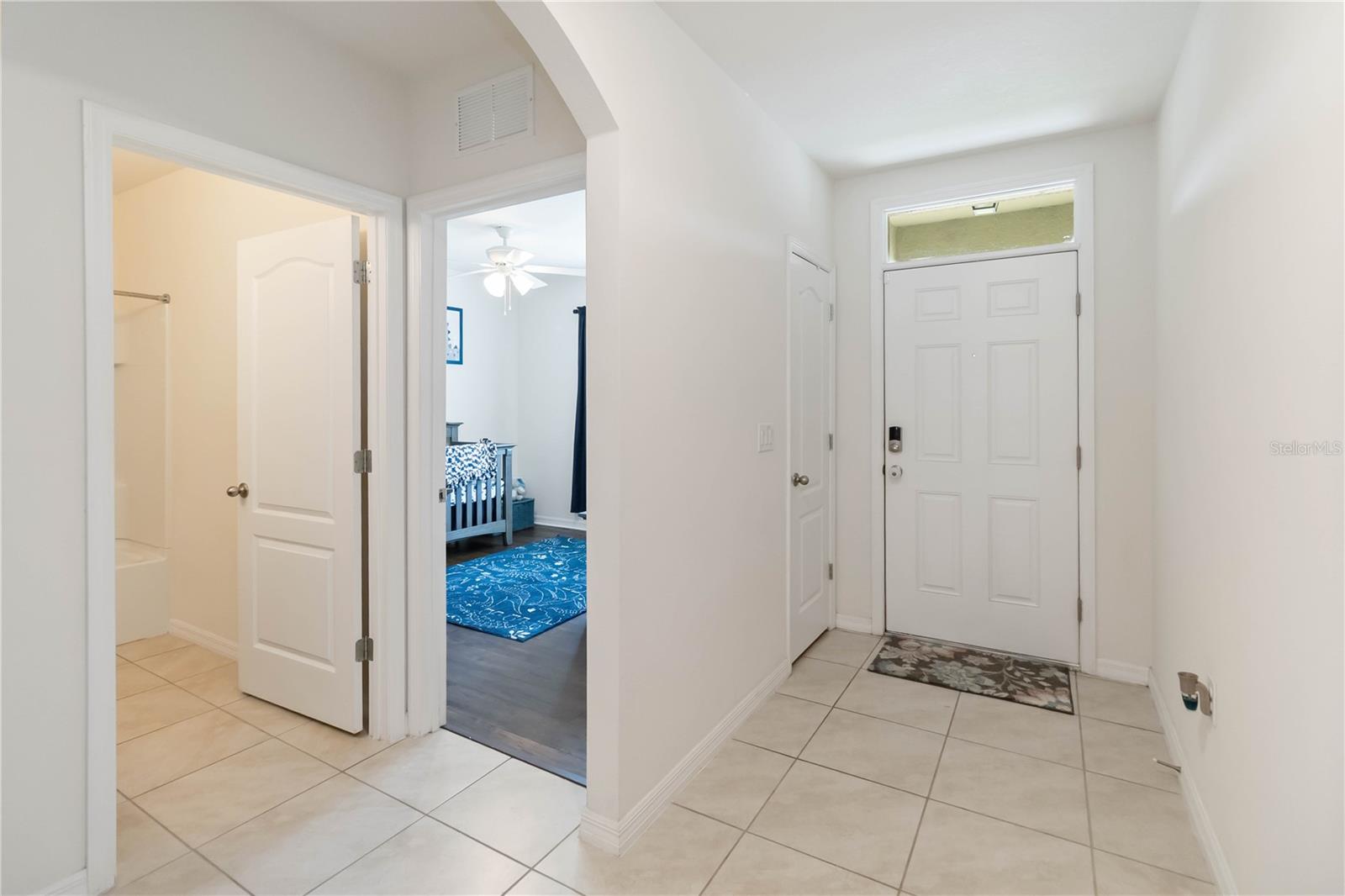 Image 6 of 35 For 4022 Silverstream Terrace
