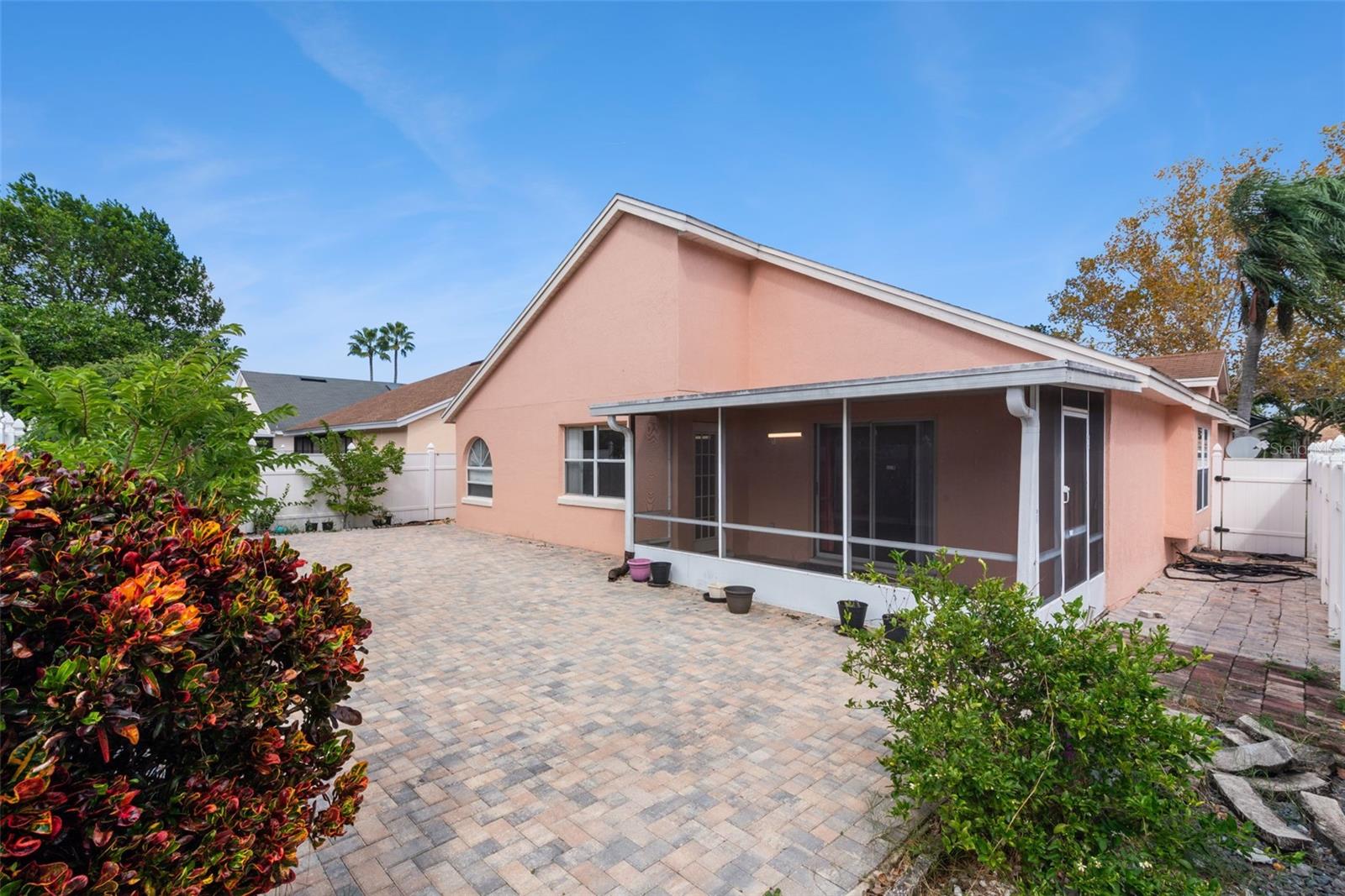 Image 16 of 20 For 2732 Cahill Way