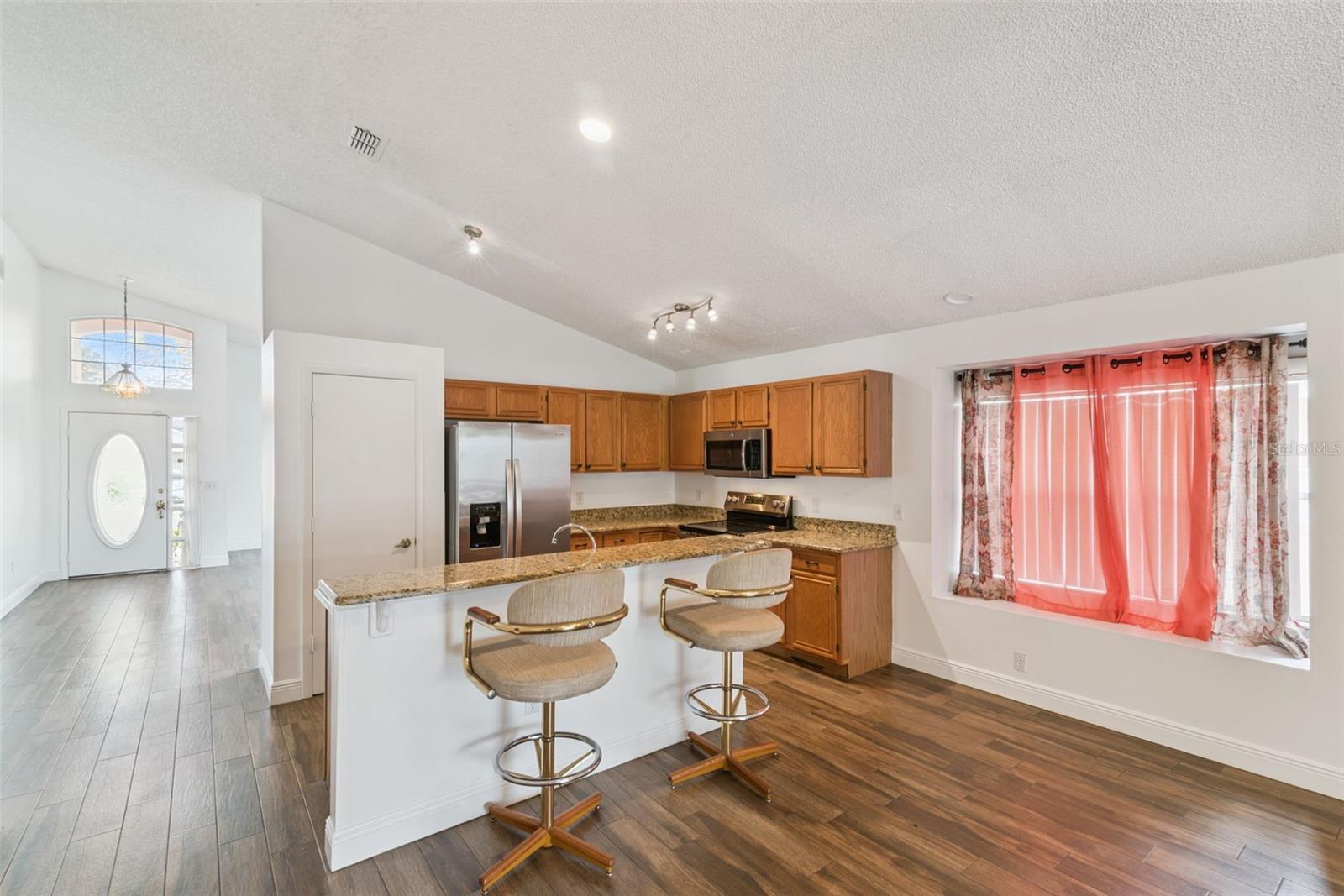 Image 4 of 20 For 2732 Cahill Way