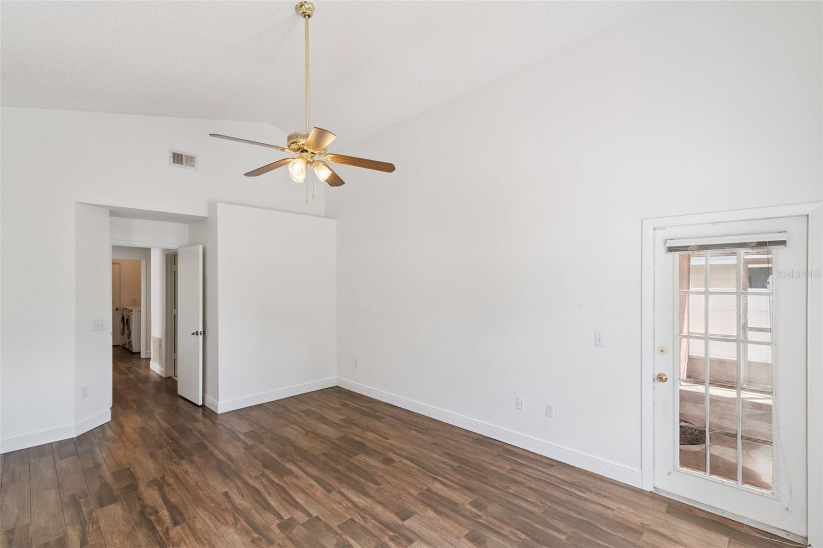 Image 6 of 20 For 2732 Cahill Way