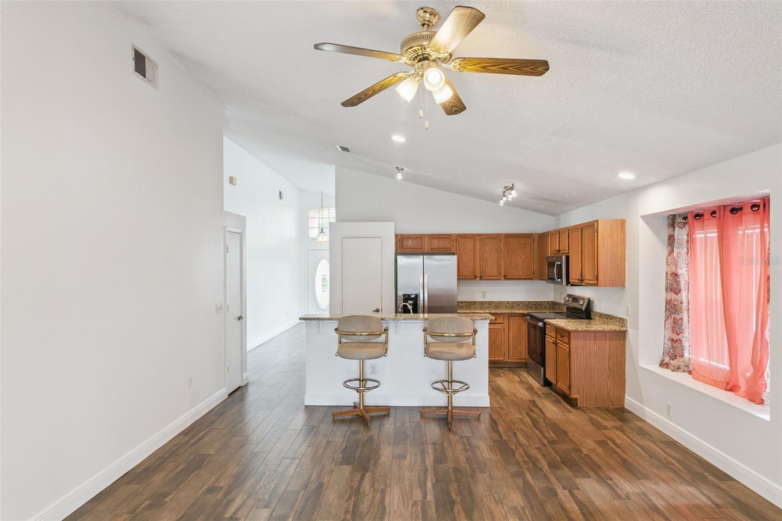 Image 7 of 20 For 2732 Cahill Way
