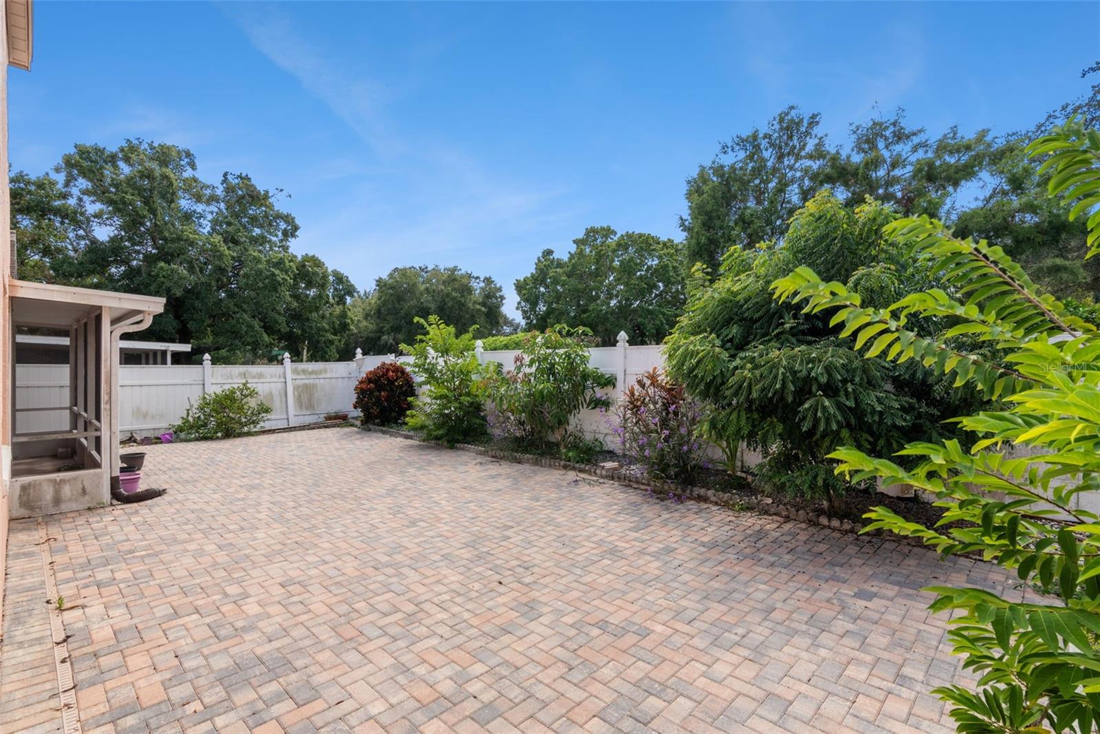 Image 8 of 20 For 2732 Cahill Way
