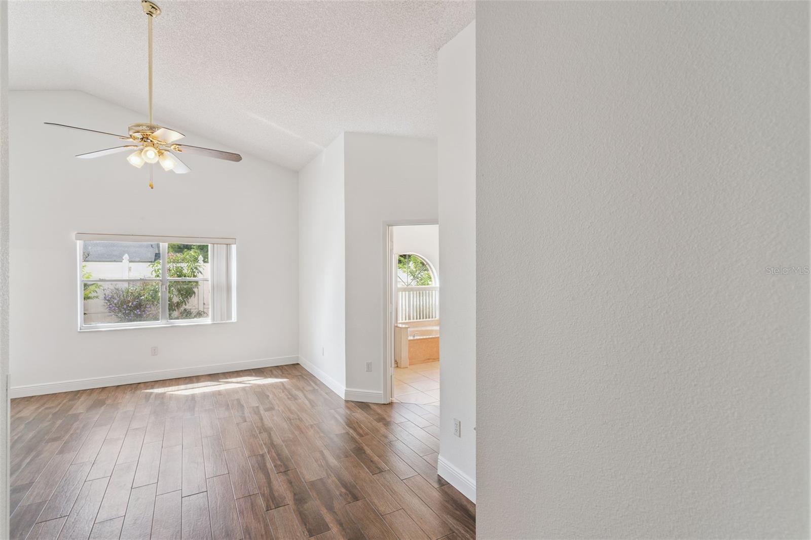 Image 9 of 20 For 2732 Cahill Way