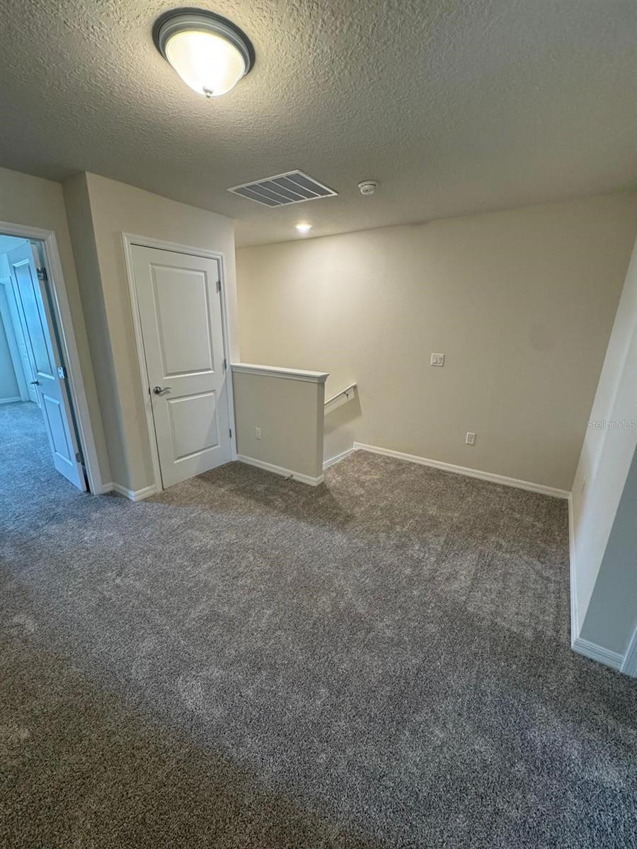 Image 10 of 28 For 6400 Tabebuia Parkway