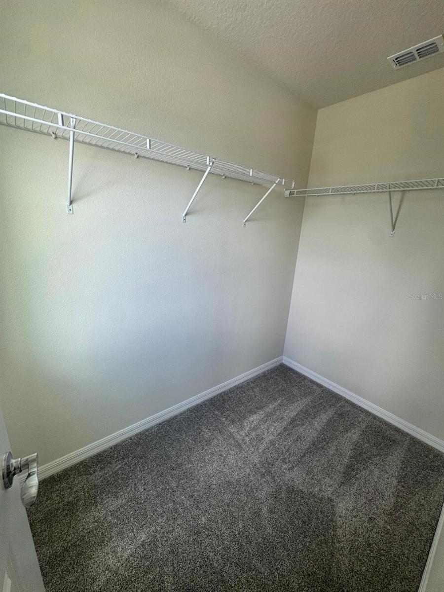 Image 13 of 28 For 6400 Tabebuia Parkway