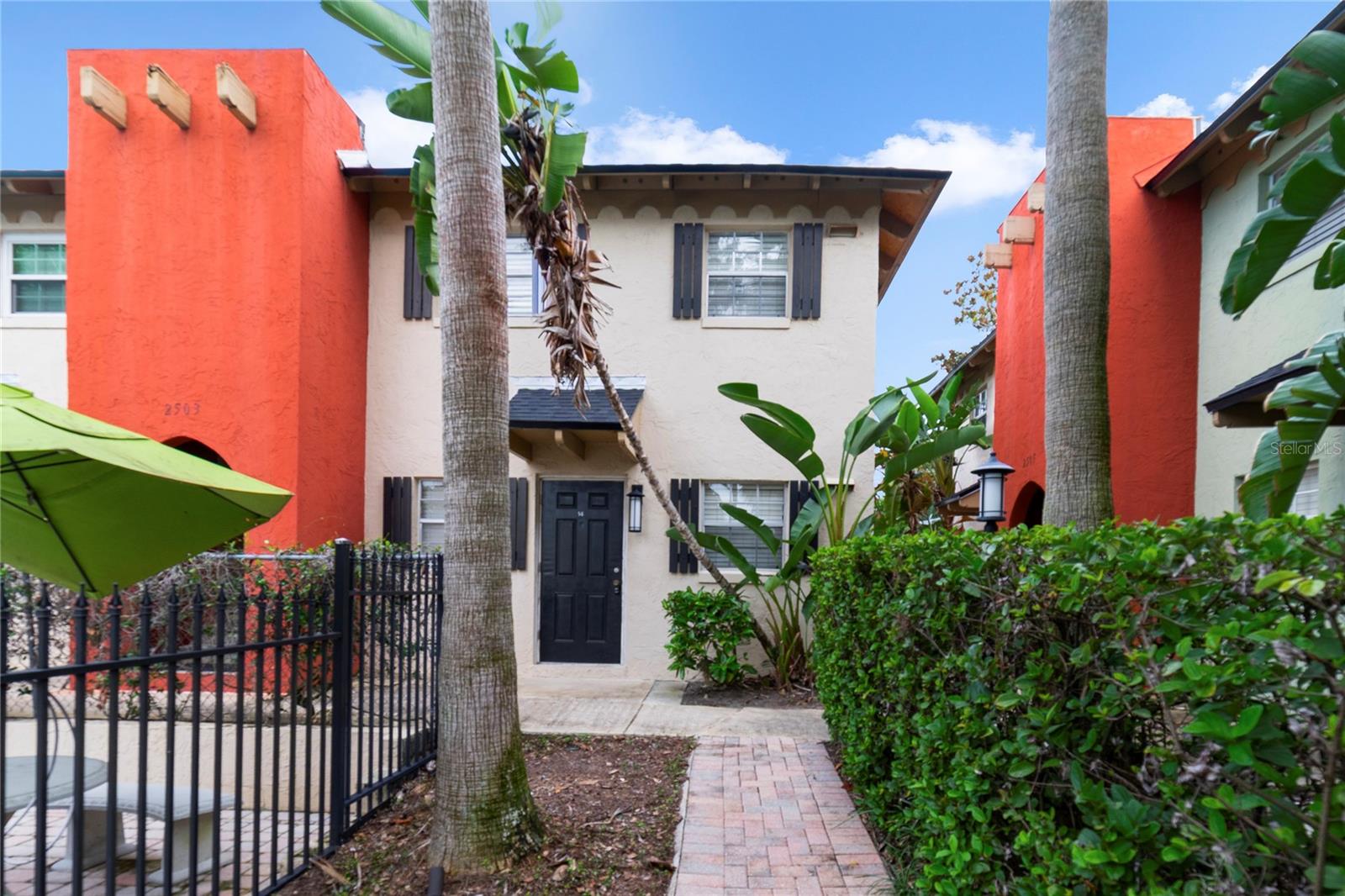 Image 2 of 11 For 2503 Central Boulevard 14