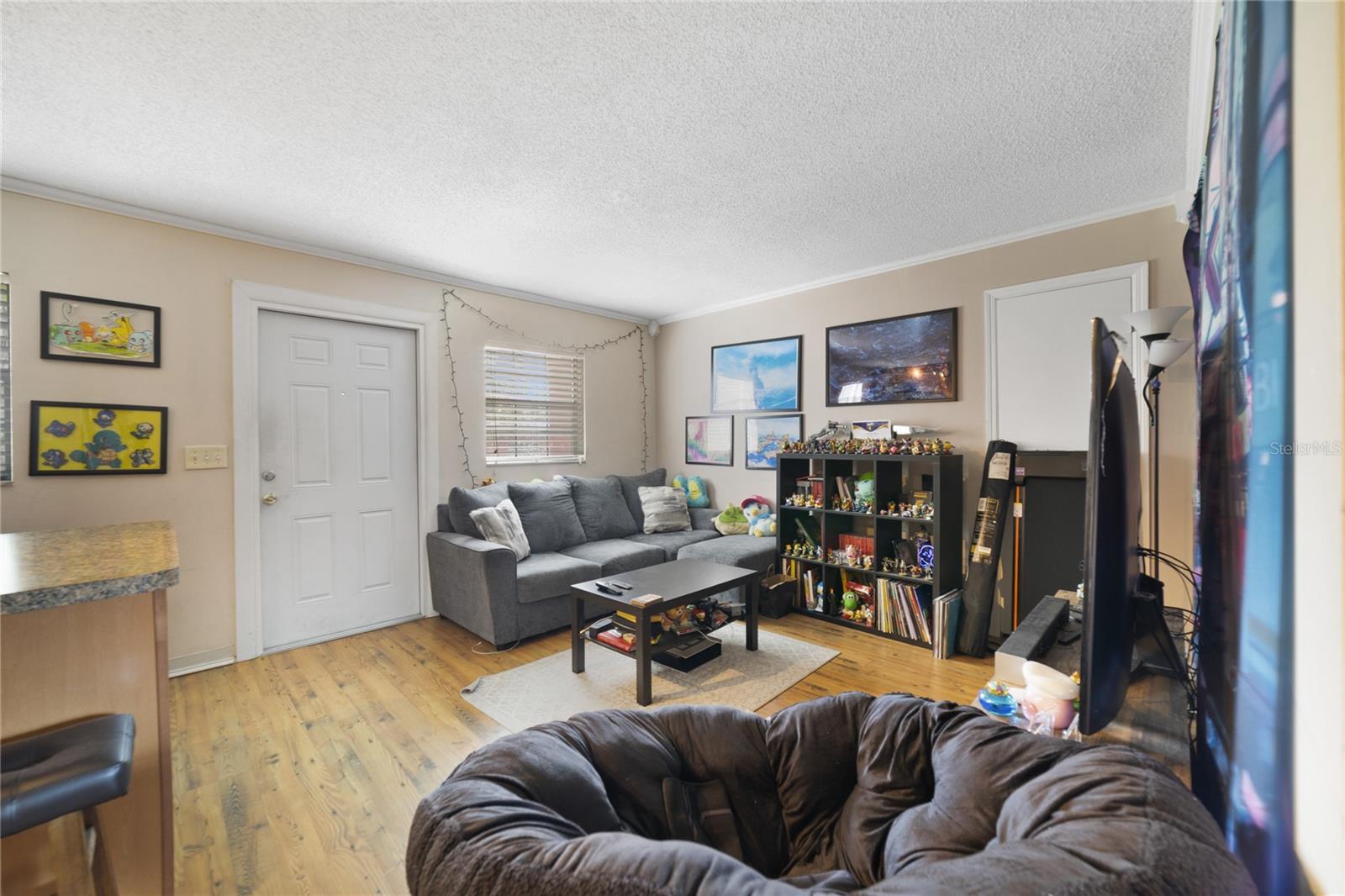 Image 7 of 11 For 2503 Central Boulevard 14