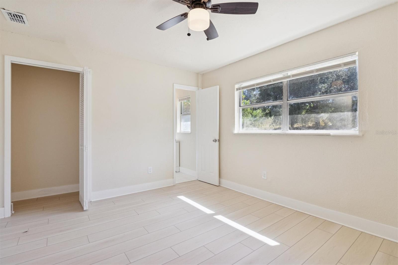 Image 17 of 28 For 30 Hammon Drive