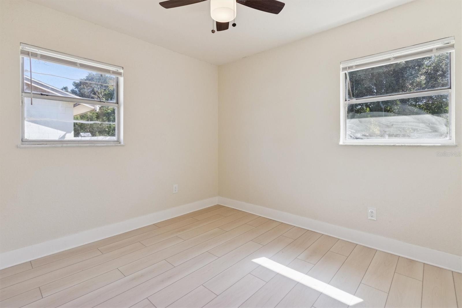 Image 22 of 28 For 30 Hammon Drive