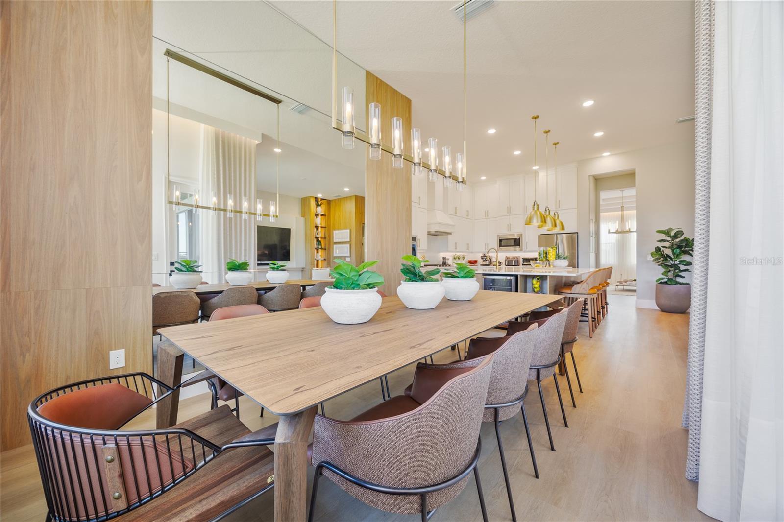 Image 22 of 53 For 16077 Barkly Ridge Court