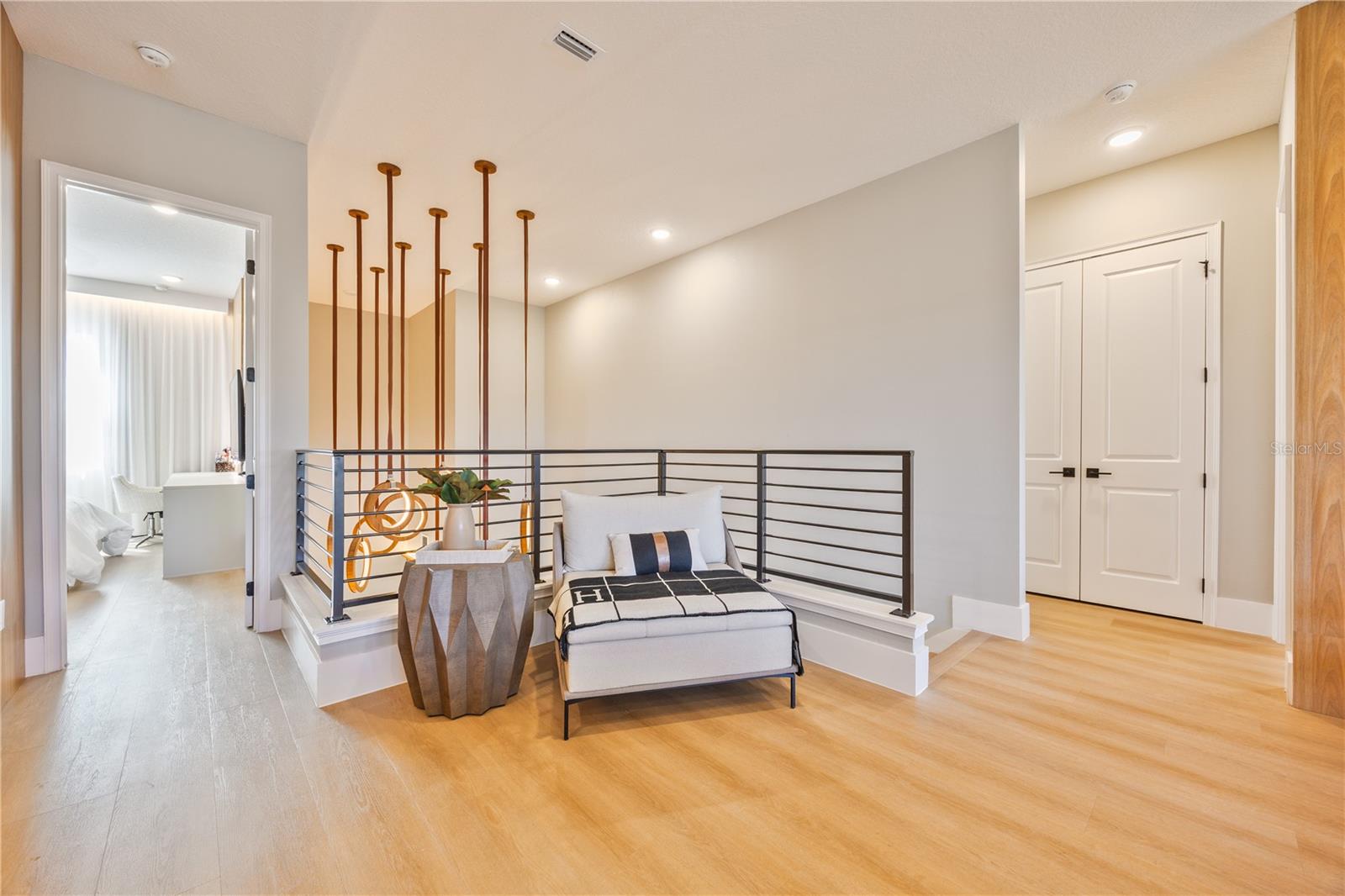 Image 31 of 53 For 16077 Barkly Ridge Court